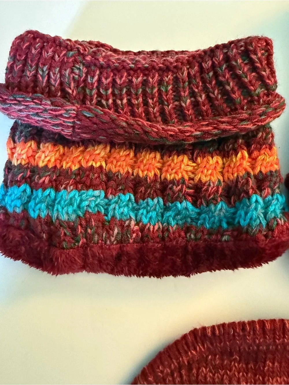 Adult Multicolor Knit Pom Hat and Neck Warmer Set - Red Striped NWOT